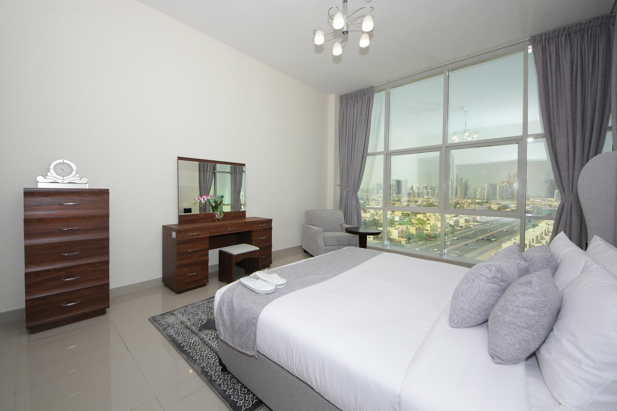 Spacious 2 Bedroom In Al Telal 11, Al Barsha 1 Dubaj Kültér fotó