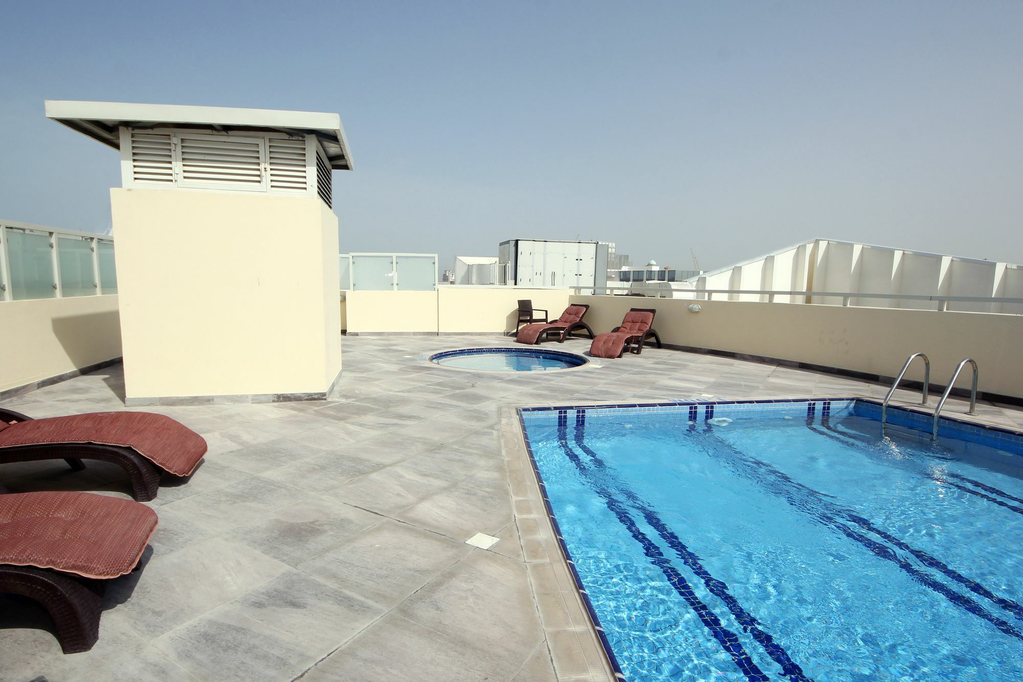 Spacious 2 Bedroom In Al Telal 11, Al Barsha 1 Dubaj Kültér fotó